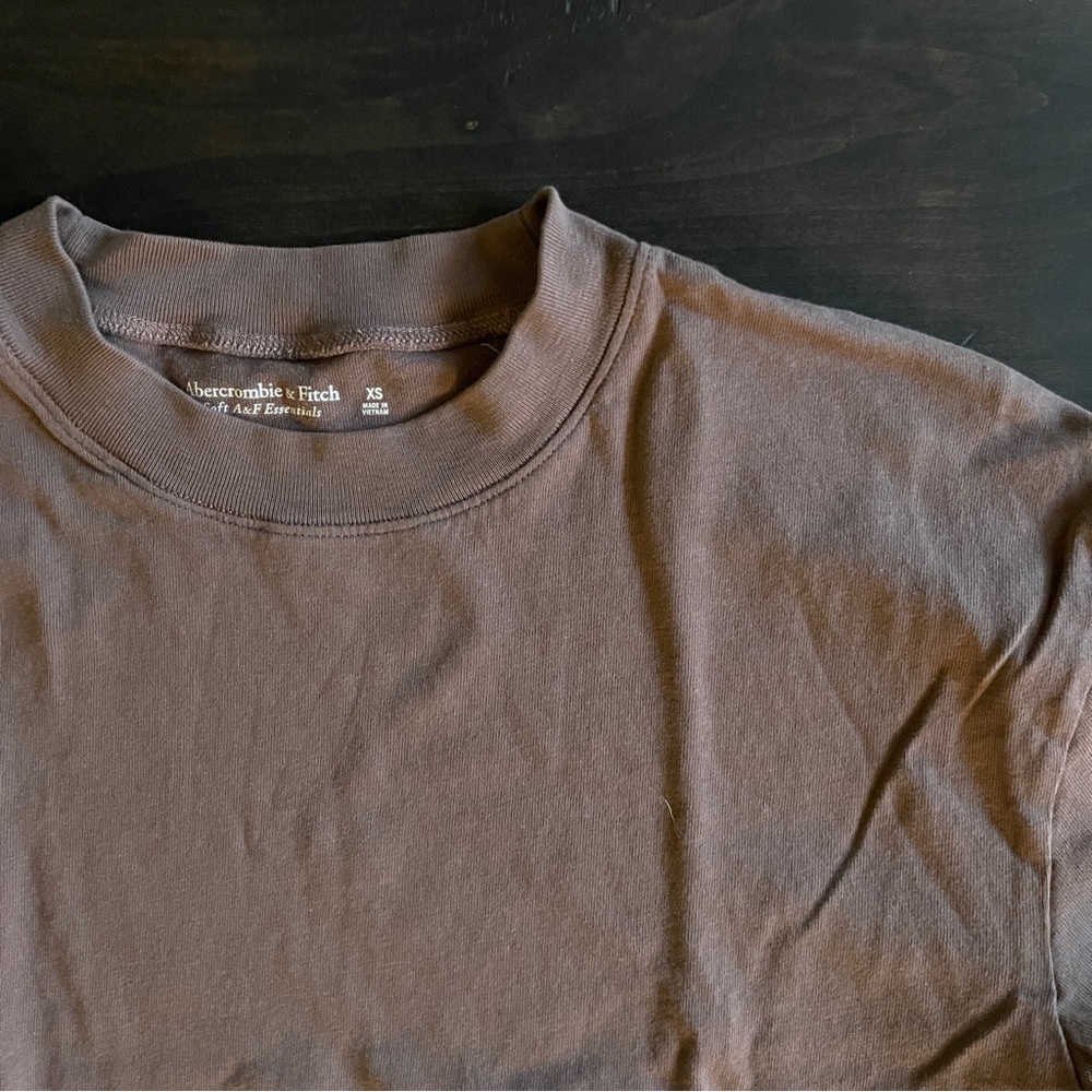 Abercrombie & Fitch Brown Basic Tee